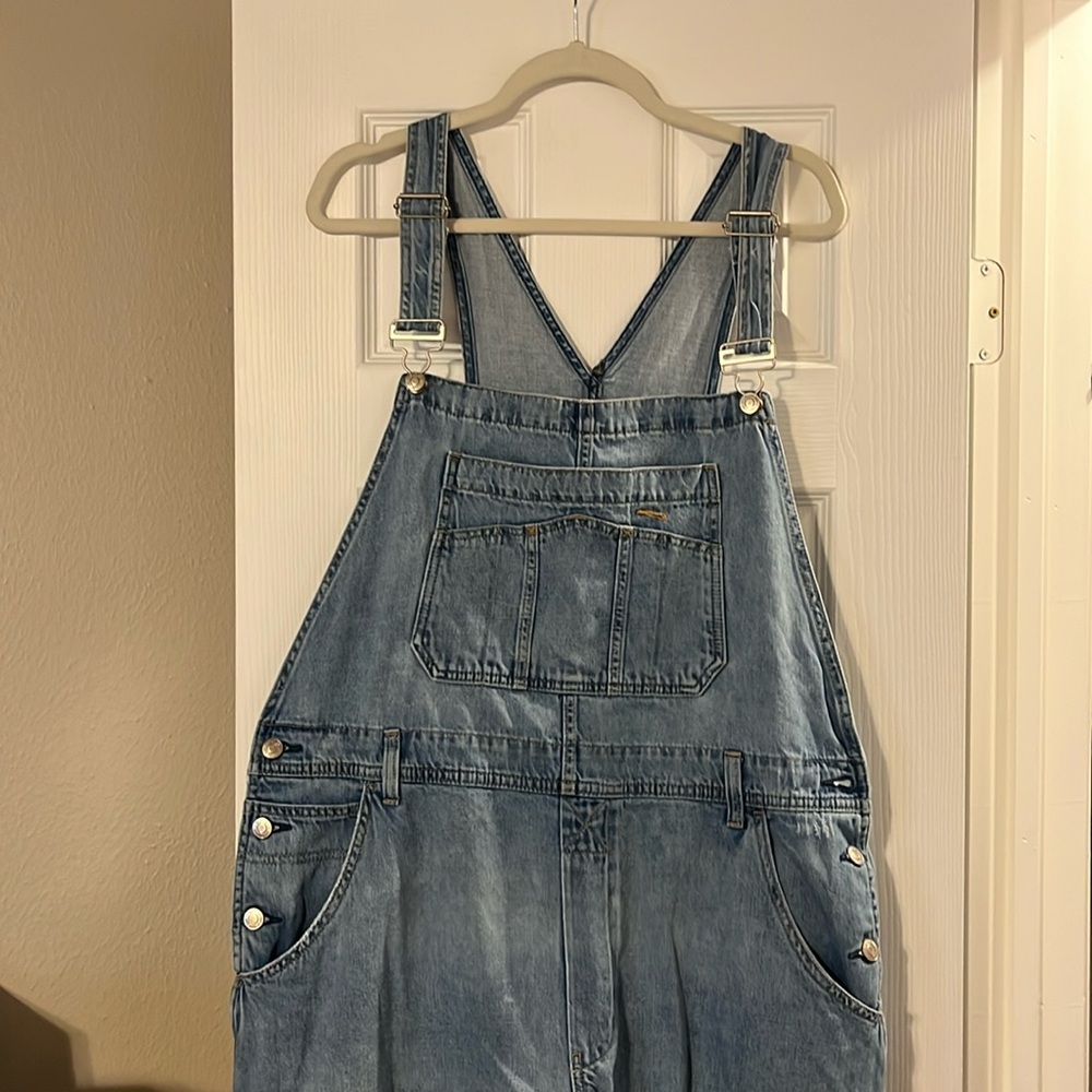 Gap overalls